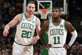 开云体育入口-季后赛抢七之夜，德里赫特关键回合不手软