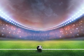 开云体育下载-劳塔罗爆发，当个人英雄主义撞上皇家社会式的集体铁幕