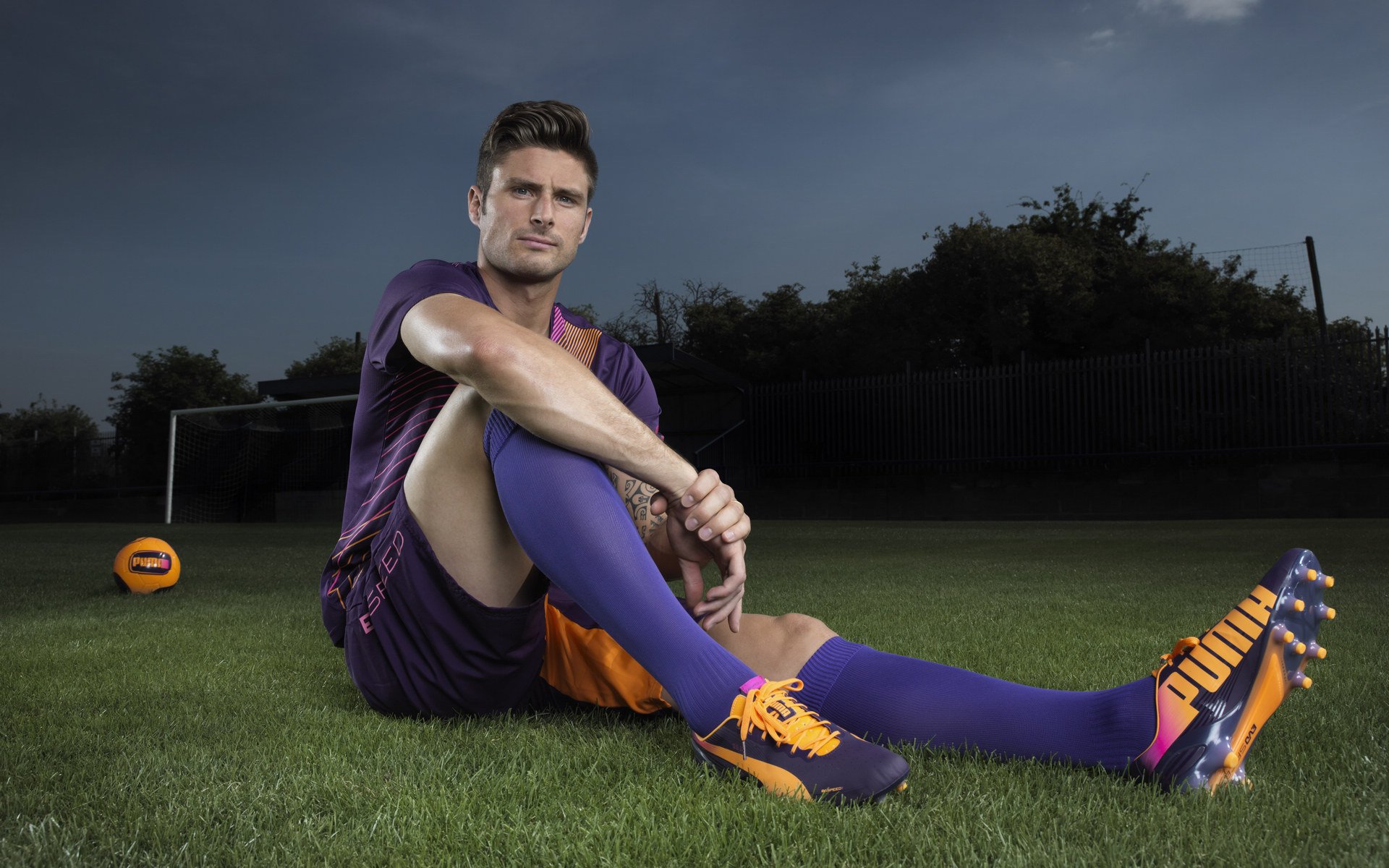 老鹰生死战力克尼克斯，小贾伦·杰克逊化身关键先生定乾坤